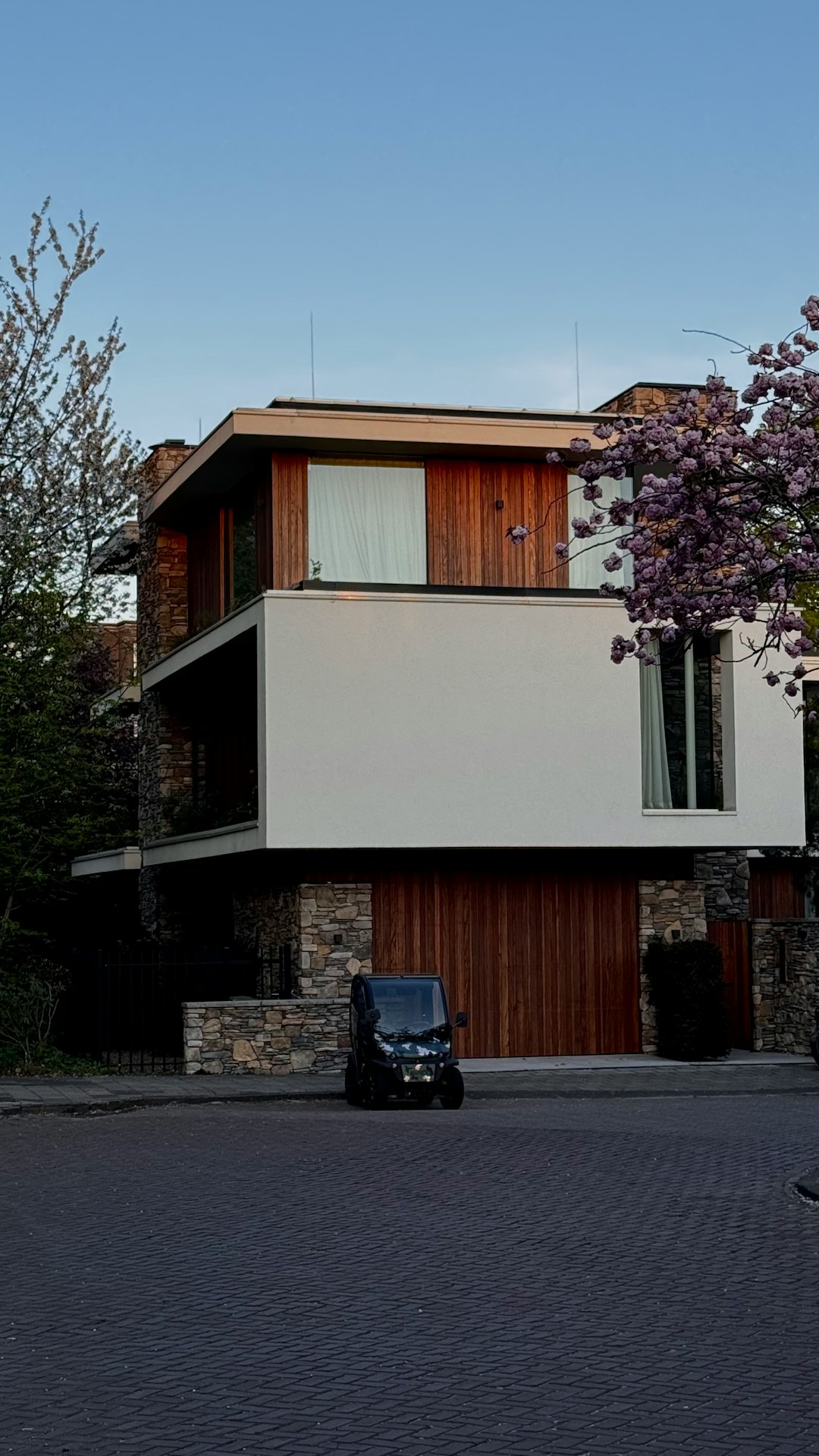 Storm Ridge Residence